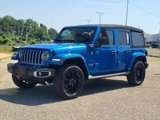 Certified 2022 Jeep Wrangler Unlimited Sahara w/ Cold Weather Group image 2