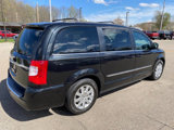 Used 2016 Chrysler Town & Country Touring image 5