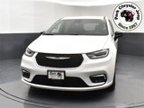 New 2025 Chrysler Pacifica Select image 3
