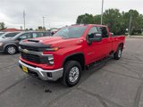 Used 2024 Chevrolet Silverado 2500 LT w/ Convenience Package image 4