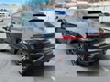 Used 2022 Porsche Macan w/ Premium Package image 5