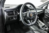 Used 2025 Porsche Macan image 4