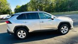 Used 2021 Toyota RAV4 AWD Hybrid image 6