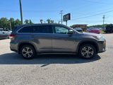 Used 2018 Toyota Highlander AWD V6 image 6