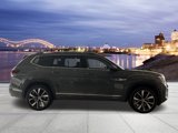 New 2025 Volkswagen Atlas SEL Premium R-Line image 3
