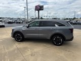 Used 2024 Kia Sorento S image 5
