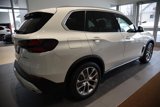 New 2025 BMW X5 xDrive50e image 3