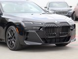 New 2025 BMW 760i xDrive w/ Premium Package image 2
