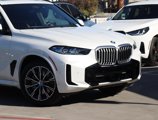Used 2024 BMW X5 xDrive50e image 2