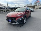 Used 2023 Hyundai Kona SE image 3