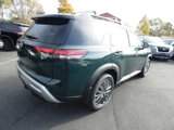 New 2025 Nissan Pathfinder SL w/ SL Premium Package image 3