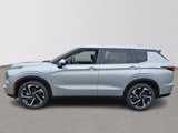 New 2025 Mitsubishi Outlander SE image 4
