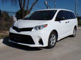 Used 2020 Toyota Sienna L image 4