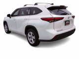 Certified 2023 Toyota Highlander L image 4