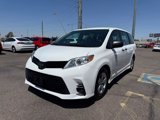 Used 2018 Toyota Sienna L image 4