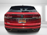 Certified 2025 Volkswagen Atlas Cross Sport SE w/ Black Wheel Package image 5