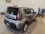 Used 2016 Kia Soul + image 5
