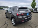 Used 2022 Jeep Compass Latitude image 3