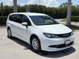 Used 2021 Chrysler Voyager LX image 3
