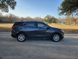 Used 2018 Chevrolet Equinox LS image 3