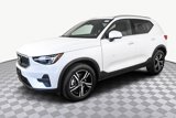 Used 2025 Volvo XC40 B5 Core image 4