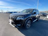 New 2025 Nissan Pathfinder Platinum image 3