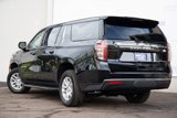 Used 2023 Chevrolet Suburban LT image 4