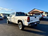 Used 2007 GMC Sierra 2500 SLE w/ Heavy-Duty Power Package image 3