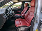 Certified 2025 Porsche Macan image 5