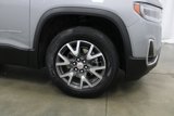 Used 2023 GMC Acadia SLE w/ Driver Convenience Package image 4