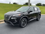 Used 2024 Nissan Rogue SV w/ SV Premium Package image 2