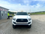 Used 2018 Toyota Tacoma TRD Off-Road image 5