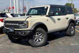 New 2025 Ford Bronco Badlands image 2