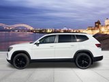 New 2025 Volkswagen Atlas SE image 2