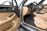 Used 2025 Porsche Macan image 5