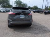 Used 2022 Ford Edge ST-Line w/ Class II Trailer Tow Package image 4