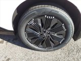 New 2025 Nissan Murano Platinum image 4