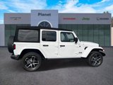 Used 2024 Jeep Wrangler Unlimited image 2
