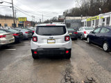 Used 2016 Jeep Renegade Latitude image 4