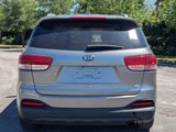 Used 2016 Kia Sorento LX image 6