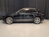 Certified 2024 Porsche Macan image 2