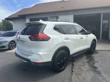Used 2017 Nissan Rogue SV w/ Midnight Edition image 5