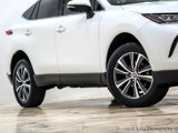 Used 2022 Toyota Venza LE image 4