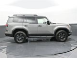 Used 2025 Lexus GX 550 image 2