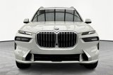 Used 2024 BMW X7 xDrive40i image 3