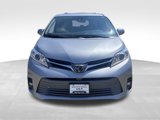 Used 2018 Toyota Sienna Limited image 2