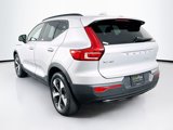 Used 2024 Volvo XC40 B5 Core image 5
