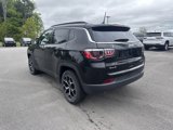 New 2025 Jeep Compass Limited image 3