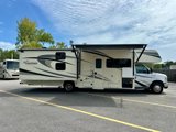 Used 2017 Ford E-450 and Econoline 450 Super Duty w/ Motorhome Prep Package image 2