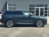 Certified 2022 Lincoln Corsair Reserve w/ Equipment Group 201A image 3